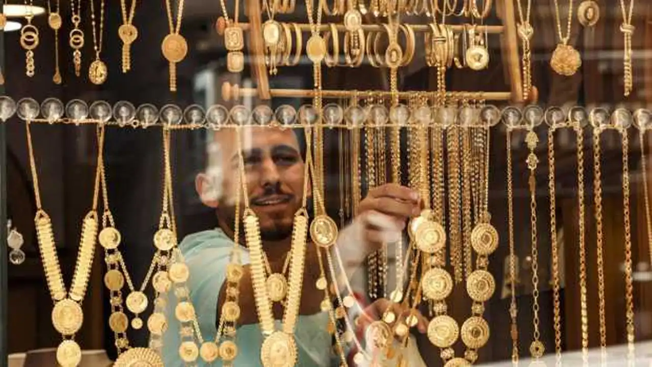 موجة هبوط جديدة تضرب سعر الذهب عيار 21 في منتصف التعاملات اليومية